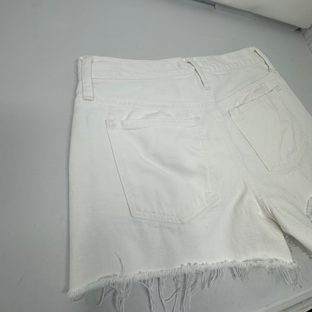 Madewell Relaxed Denim Shorts White Frayed Hem Button Fly Womens‎ Size 26 - Picture 11 of 12